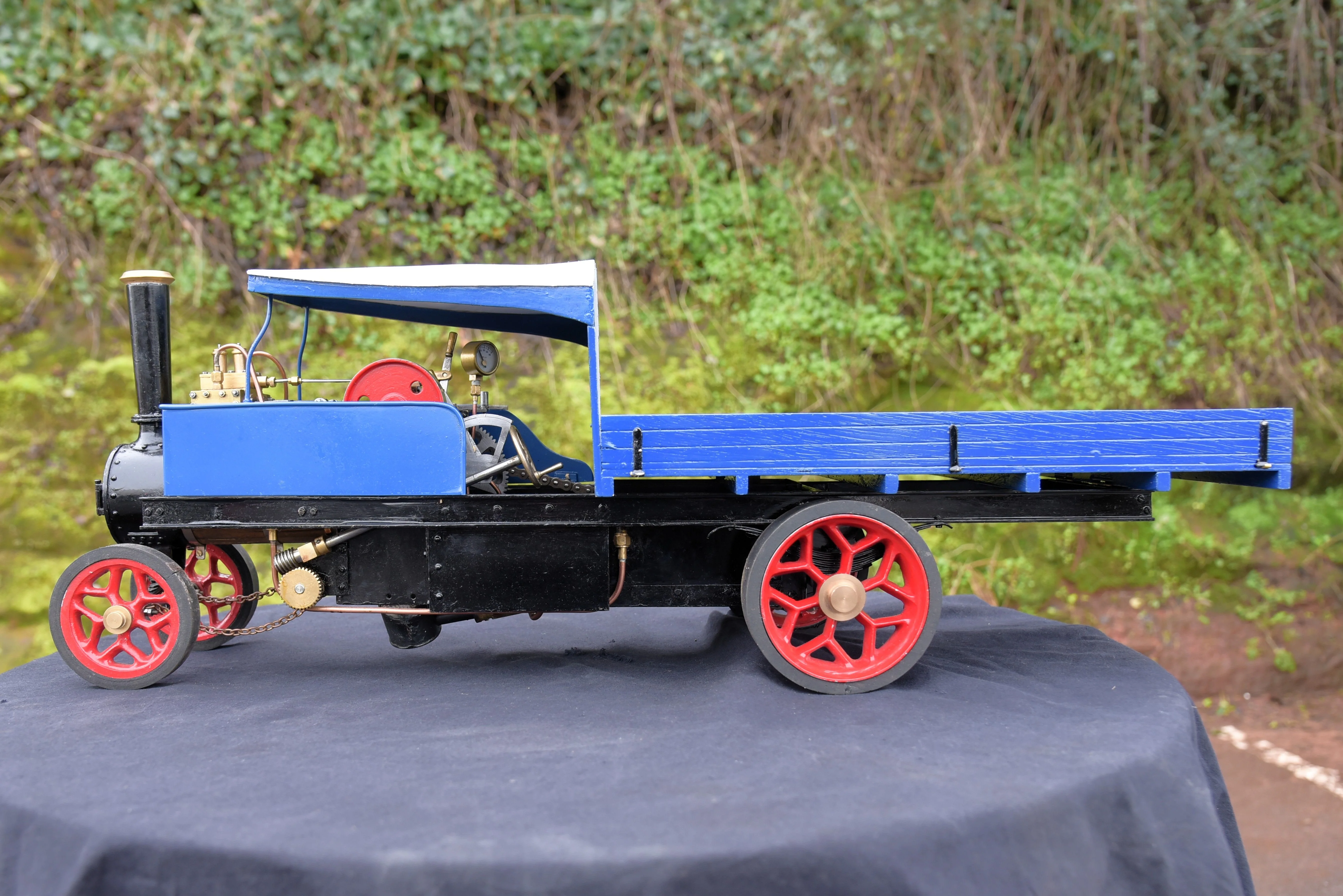 1" Scale 'Meg' Steam Foden Overtype Wagon - Image 3