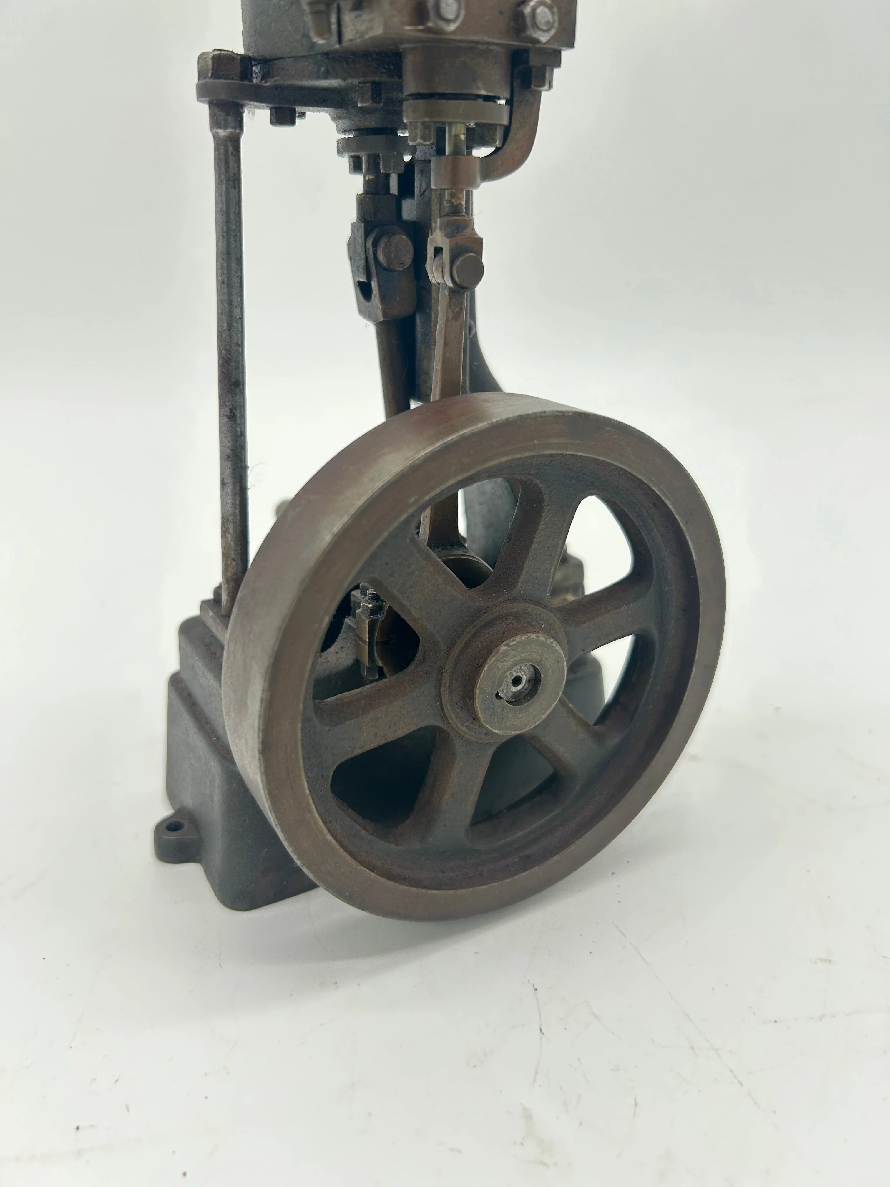 Stuart Turner No. 7 Vertical Engine - Image 4