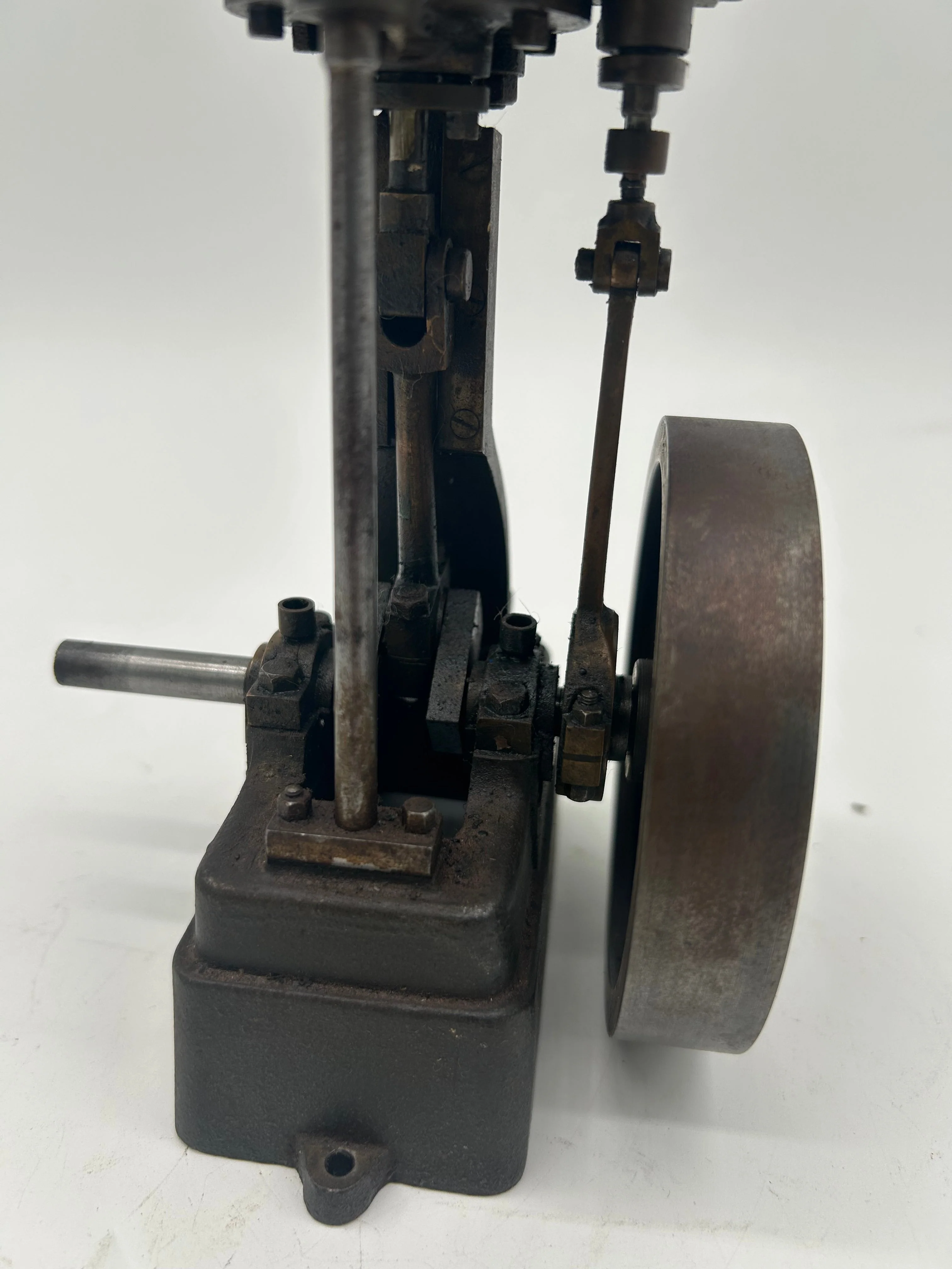 Stuart Turner No. 7 Vertical Engine - Image 9