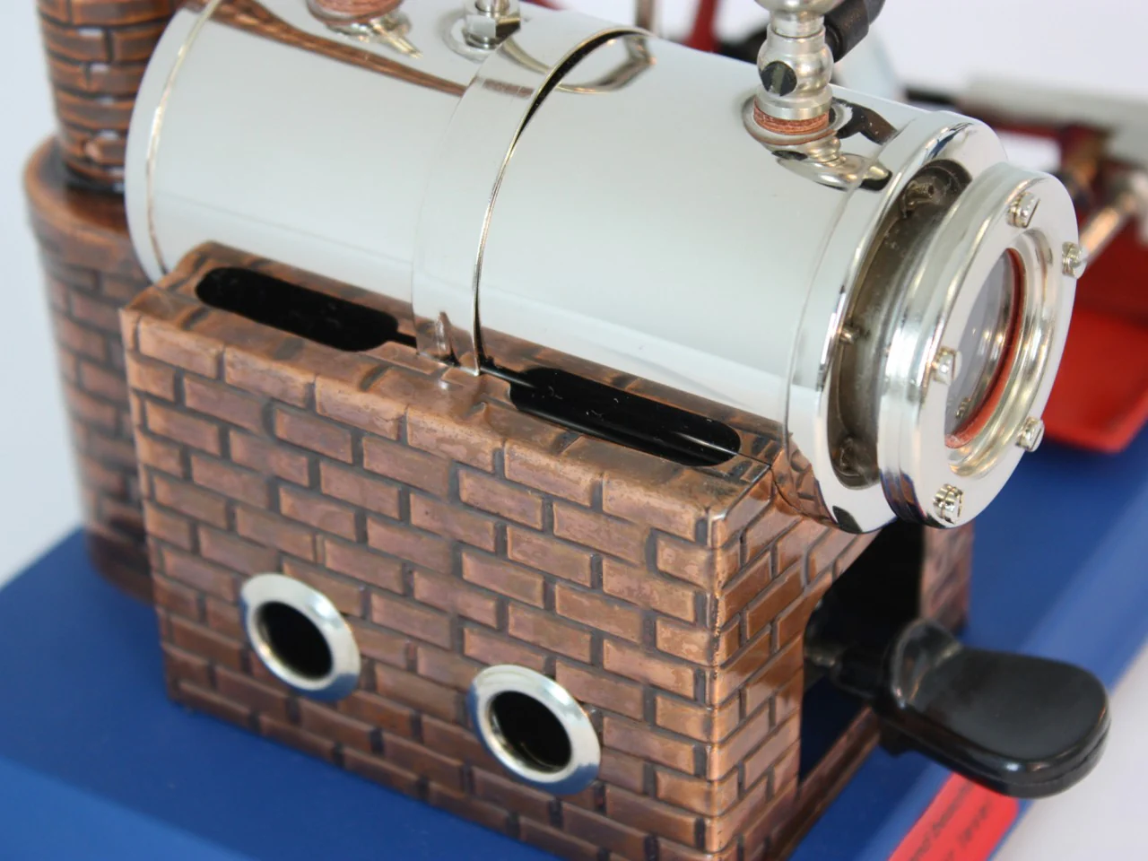 Wilesco D6 Stationary Steam Engine - Image 6
